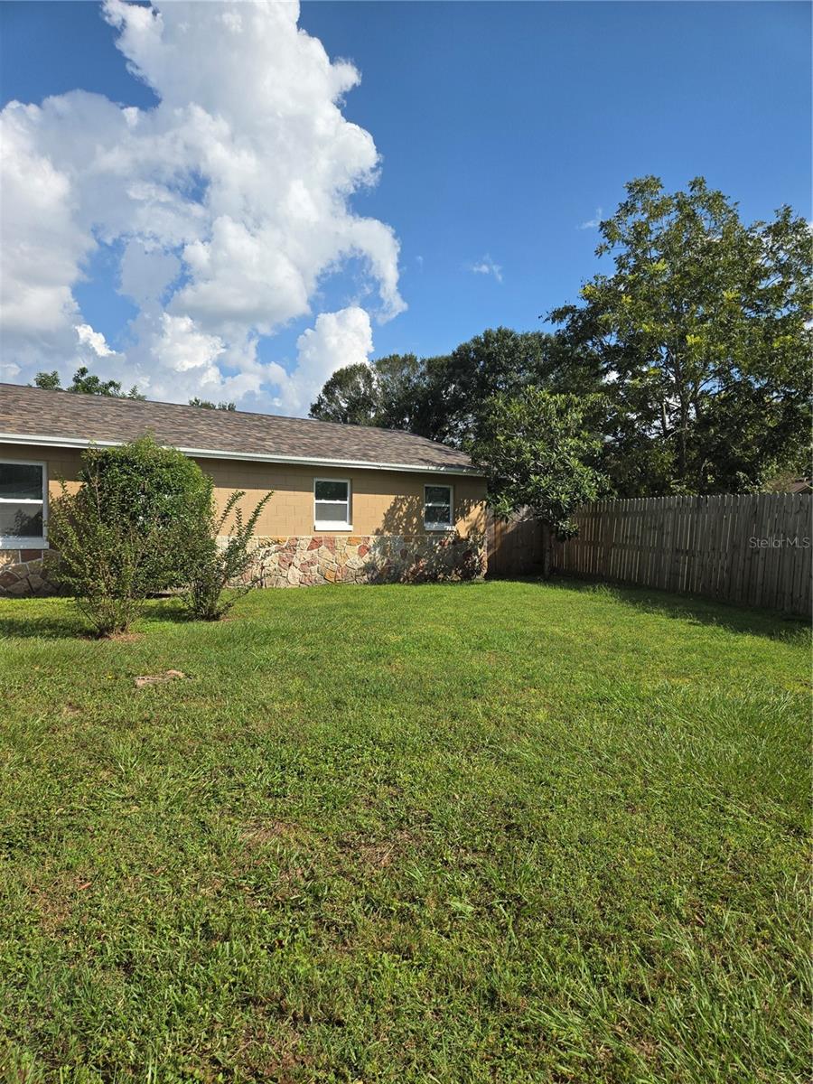 Image 3 of 25 For 1343 Croyle Drive