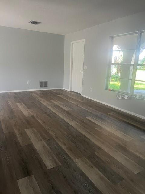 Image 15 of 43 For 1266 Lincoln Drive