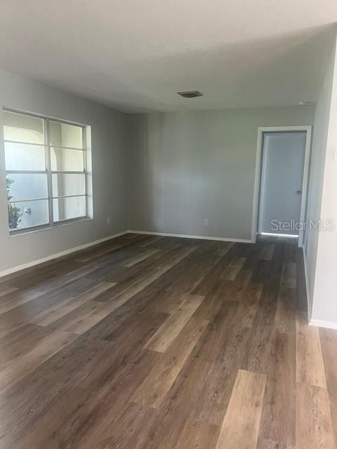 Image 22 of 43 For 1266 Lincoln Drive