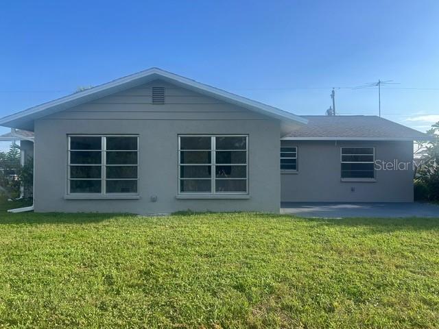 Image 32 of 43 For 1266 Lincoln Drive