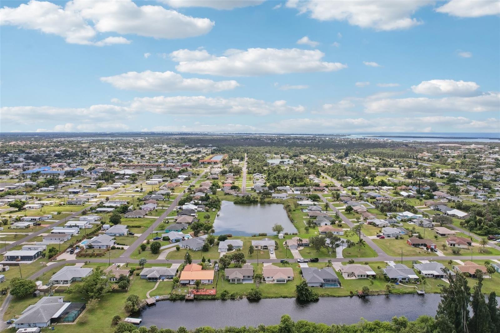 Image 37 of 43 For 1266 Lincoln Drive