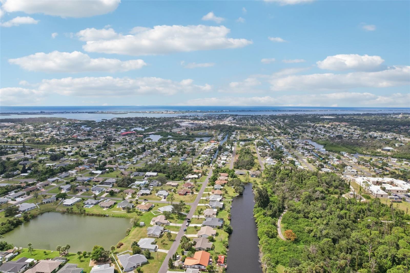 Image 41 of 43 For 1266 Lincoln Drive