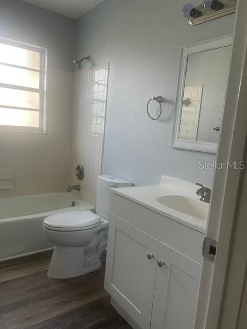 Image 5 of 43 For 1266 Lincoln Drive