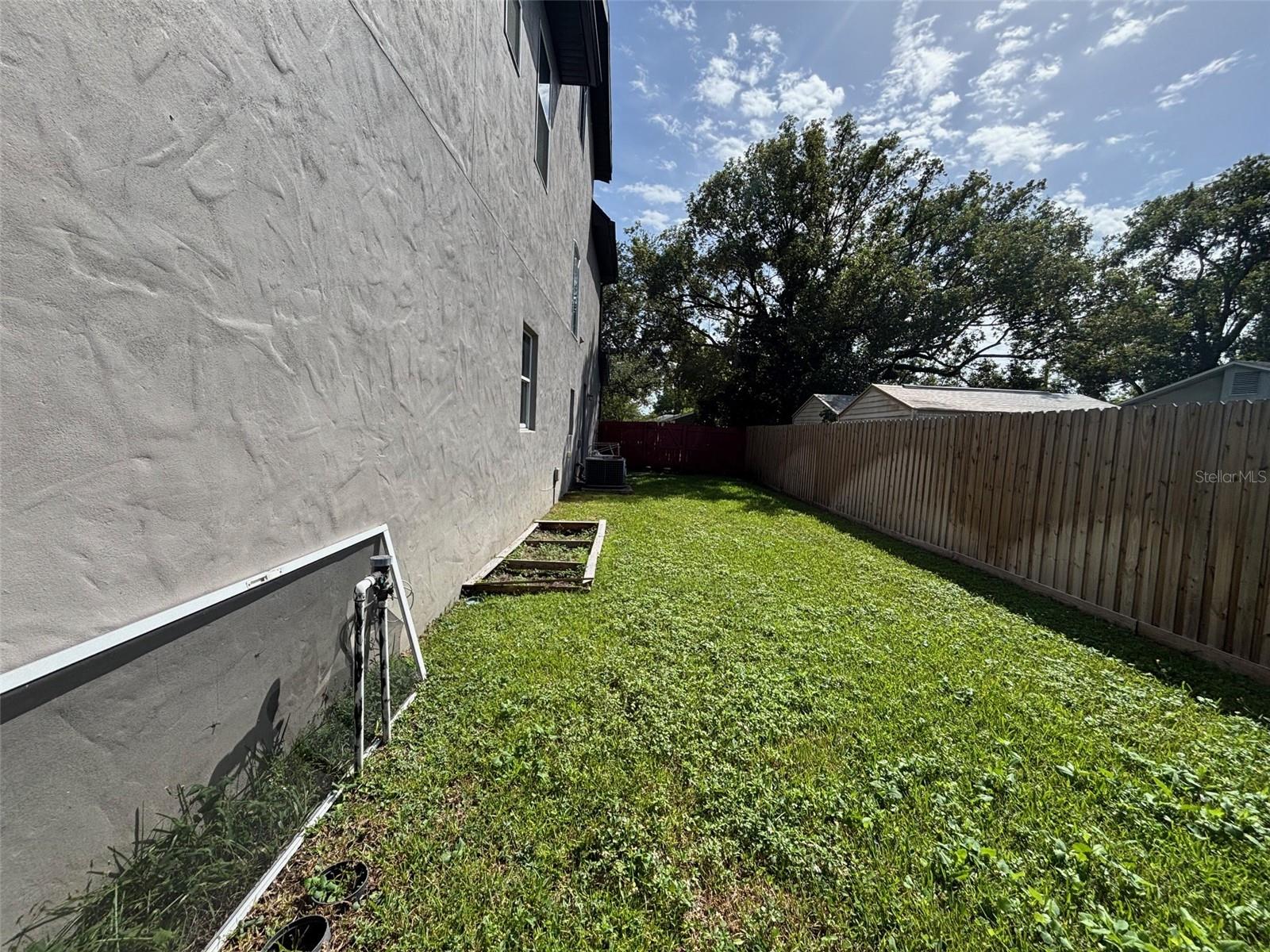Image 20 of 21 For 3007 Central Boulevard 3007