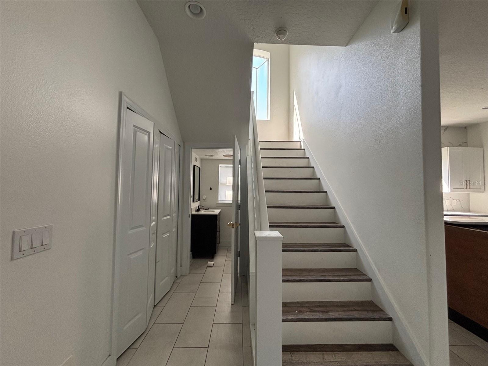 Image 9 of 21 For 3007 Central Boulevard 3007