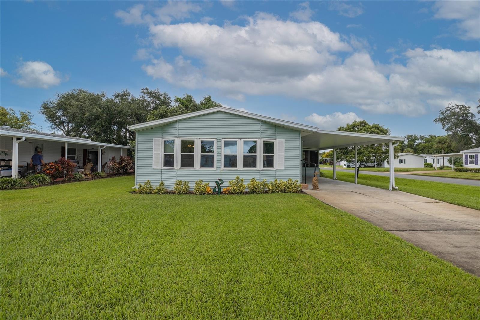 Image 3 of 43 For 309 Schooner Avenue