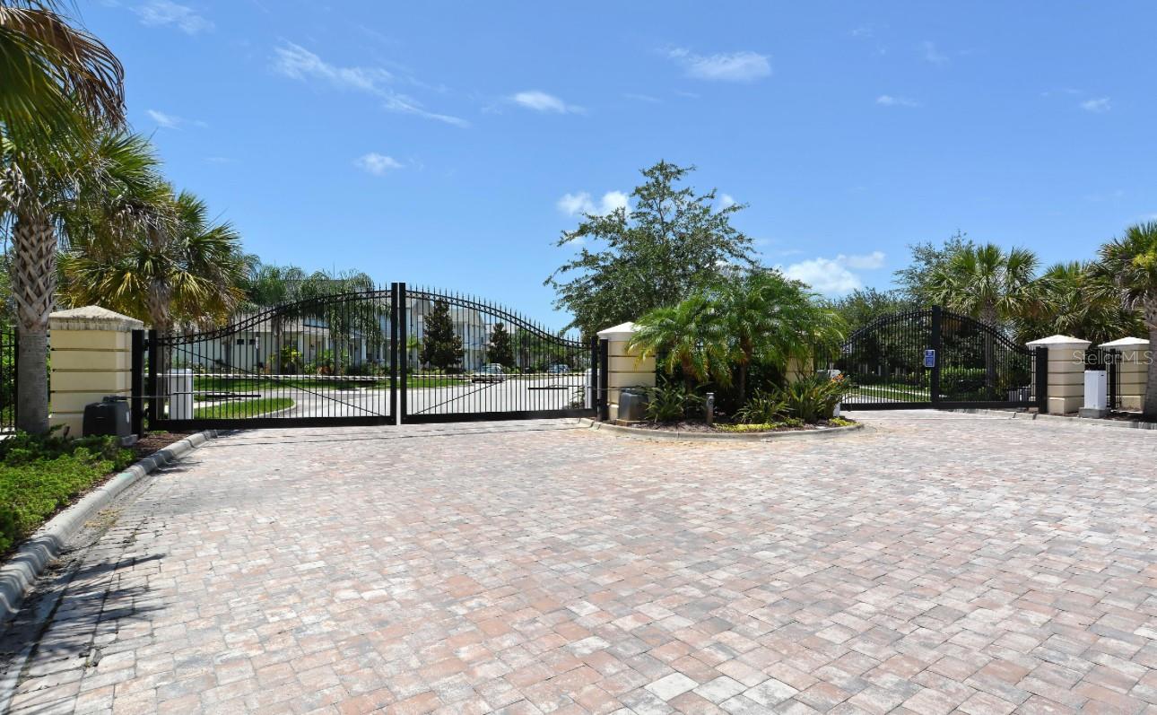 Image 19 of 28 For 5320 Aqua Breeze Drive