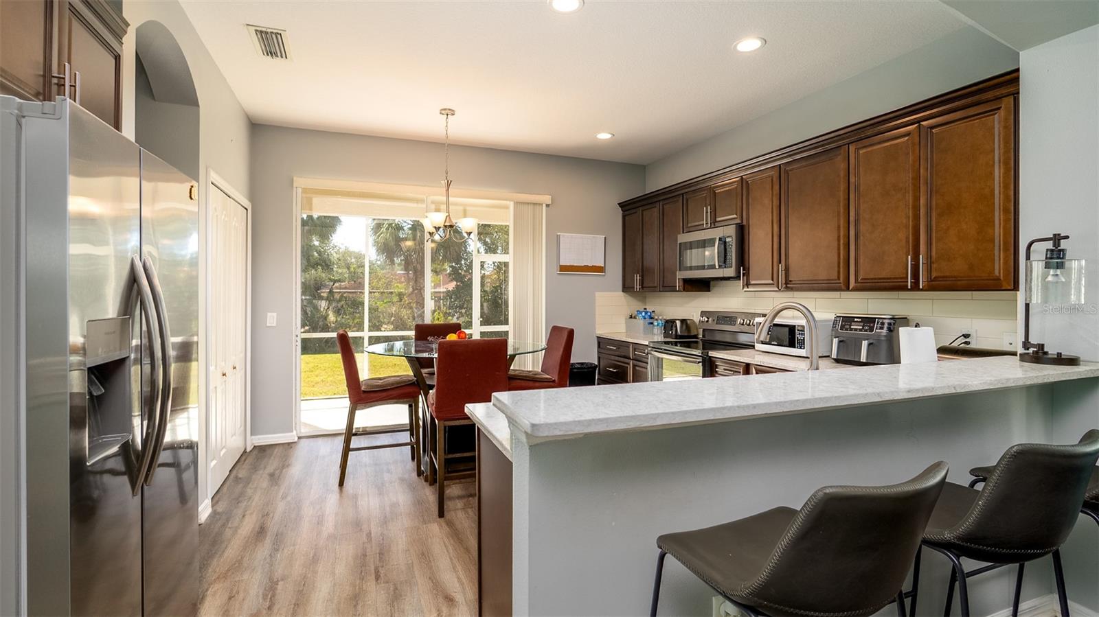 Image 4 of 28 For 5320 Aqua Breeze Drive