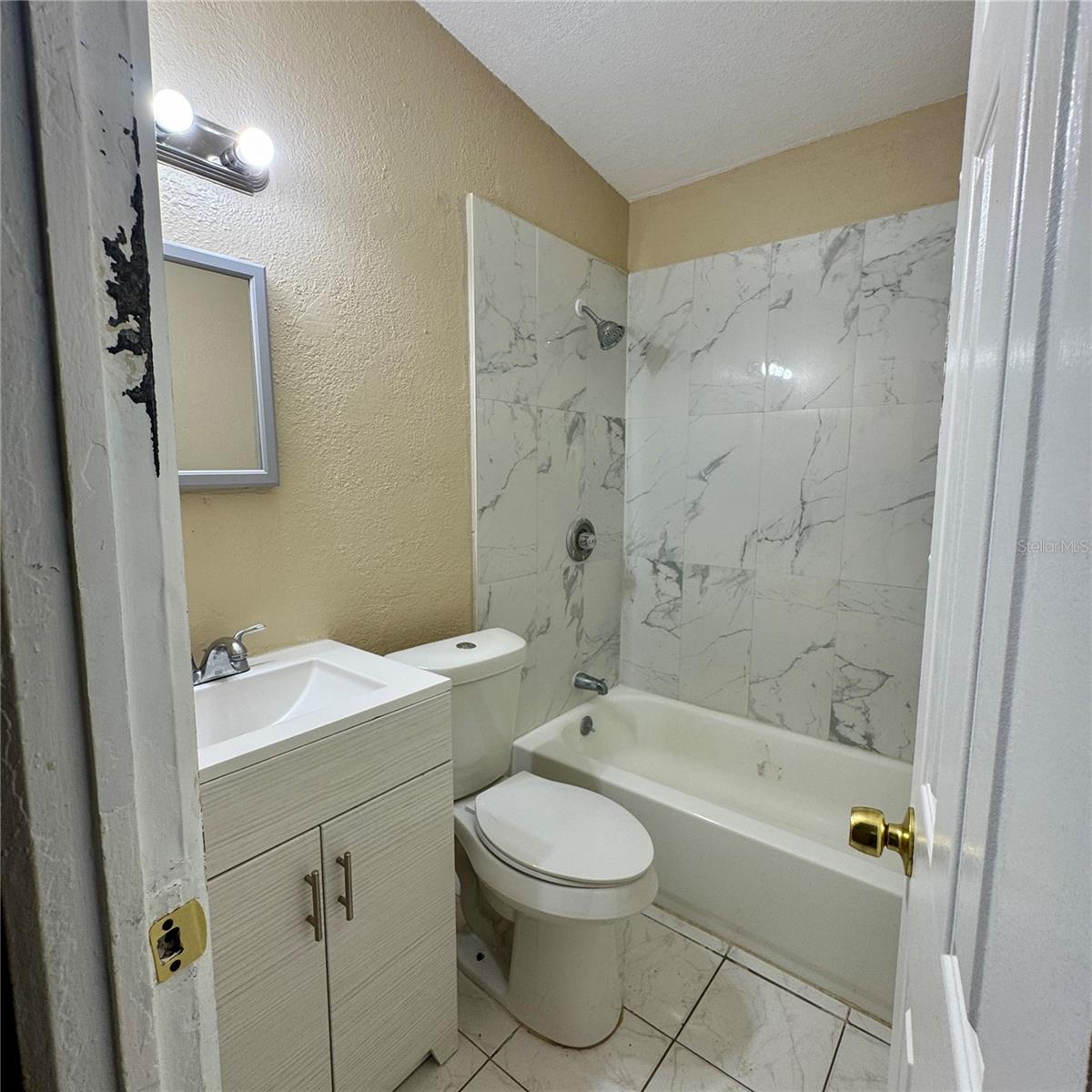 Image 20 of 24 For 5715 Elon Drive