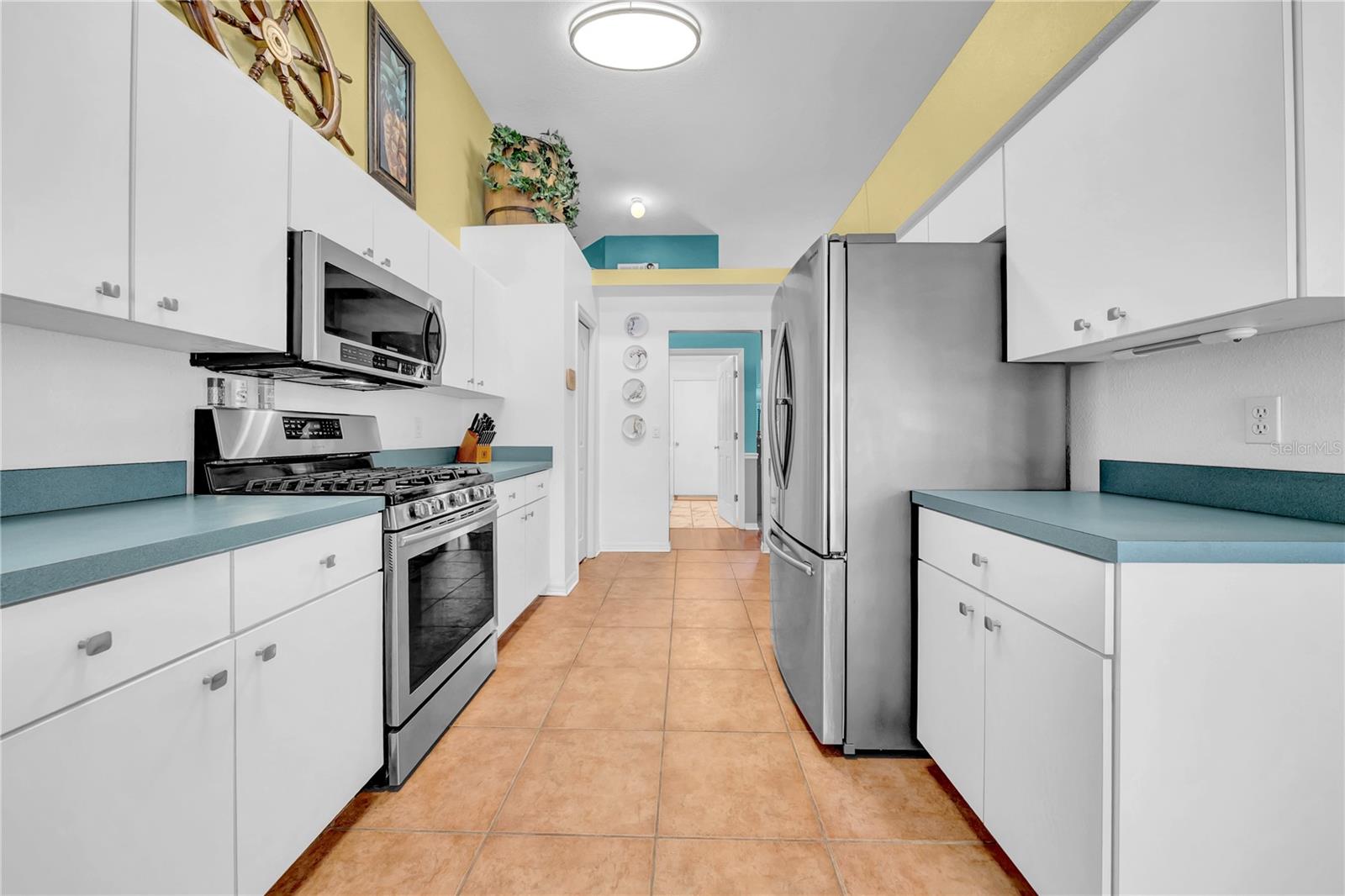 Image 11 of 52 For 1641 Ledgestone Drive