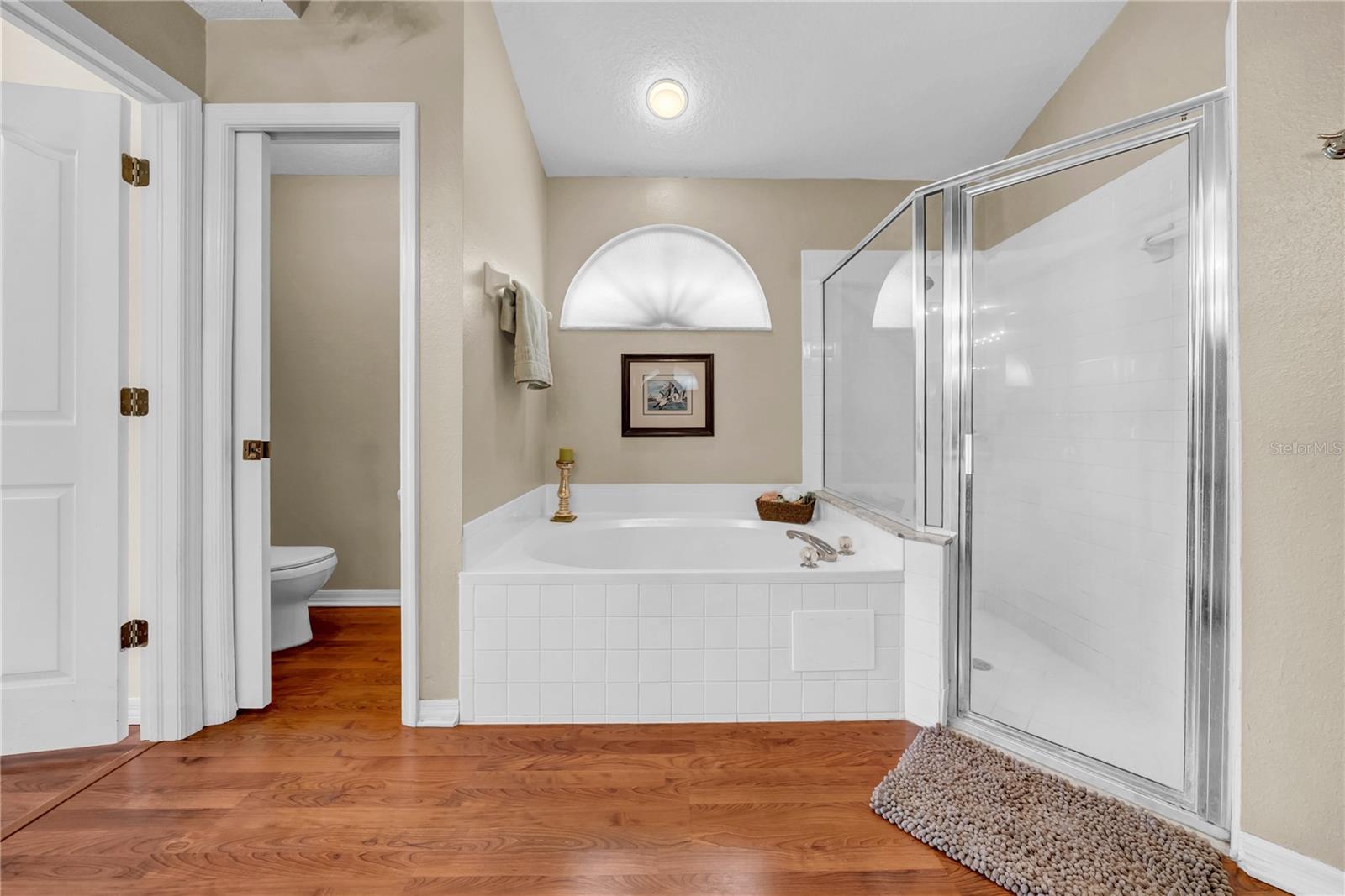 Image 22 of 52 For 1641 Ledgestone Drive
