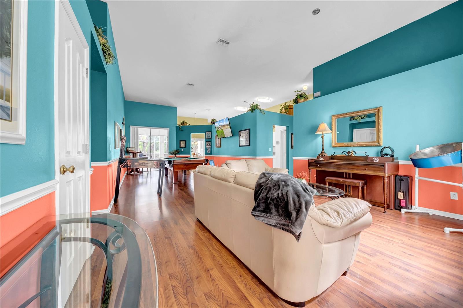 Image 4 of 52 For 1641 Ledgestone Drive