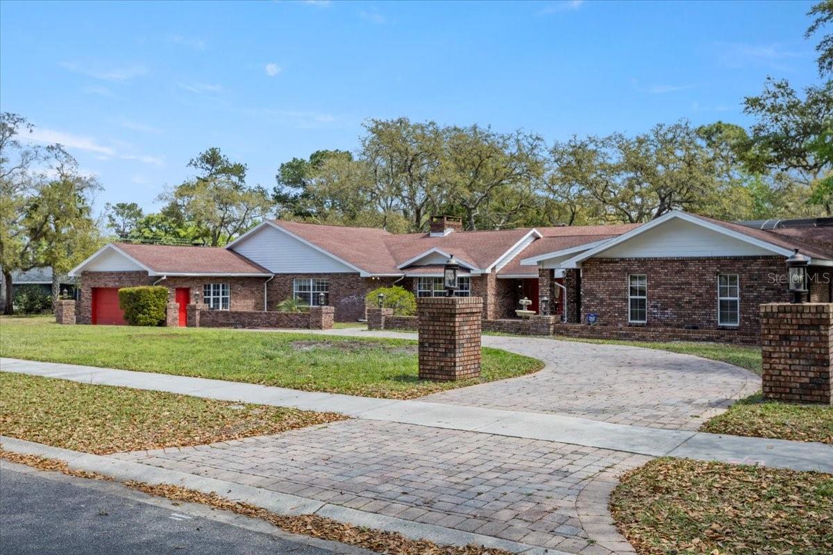 Image 2 of 62 For 201 Sweetwater Cove Boulevard