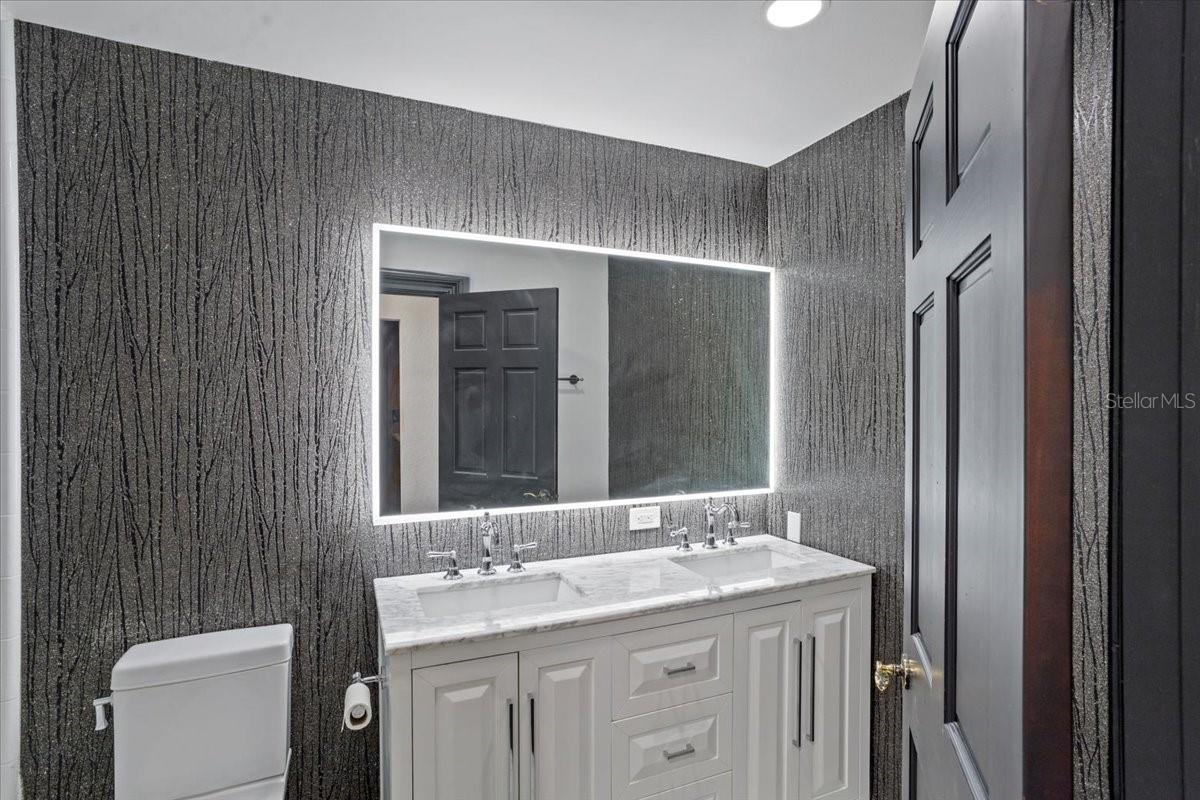 Image 51 of 62 For 201 Sweetwater Cove Boulevard