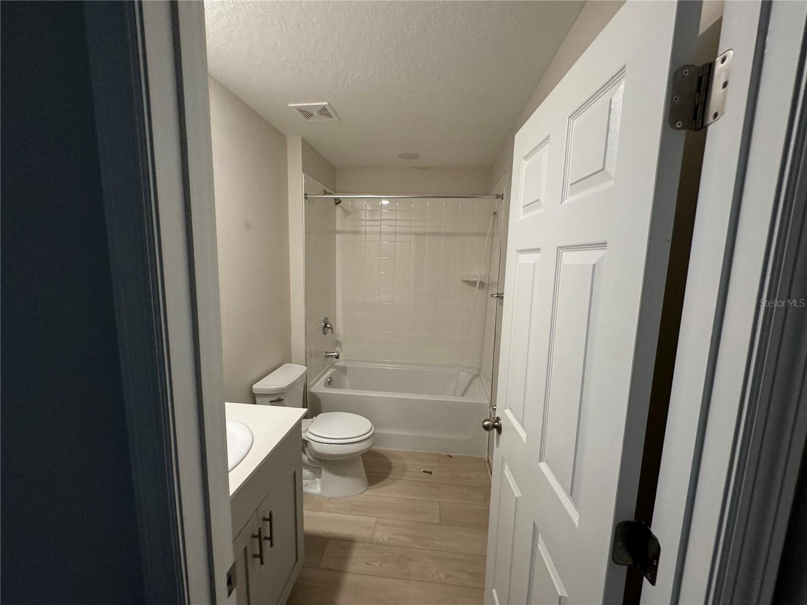 Image 14 of 15 For 7629 Hydrangea Lane