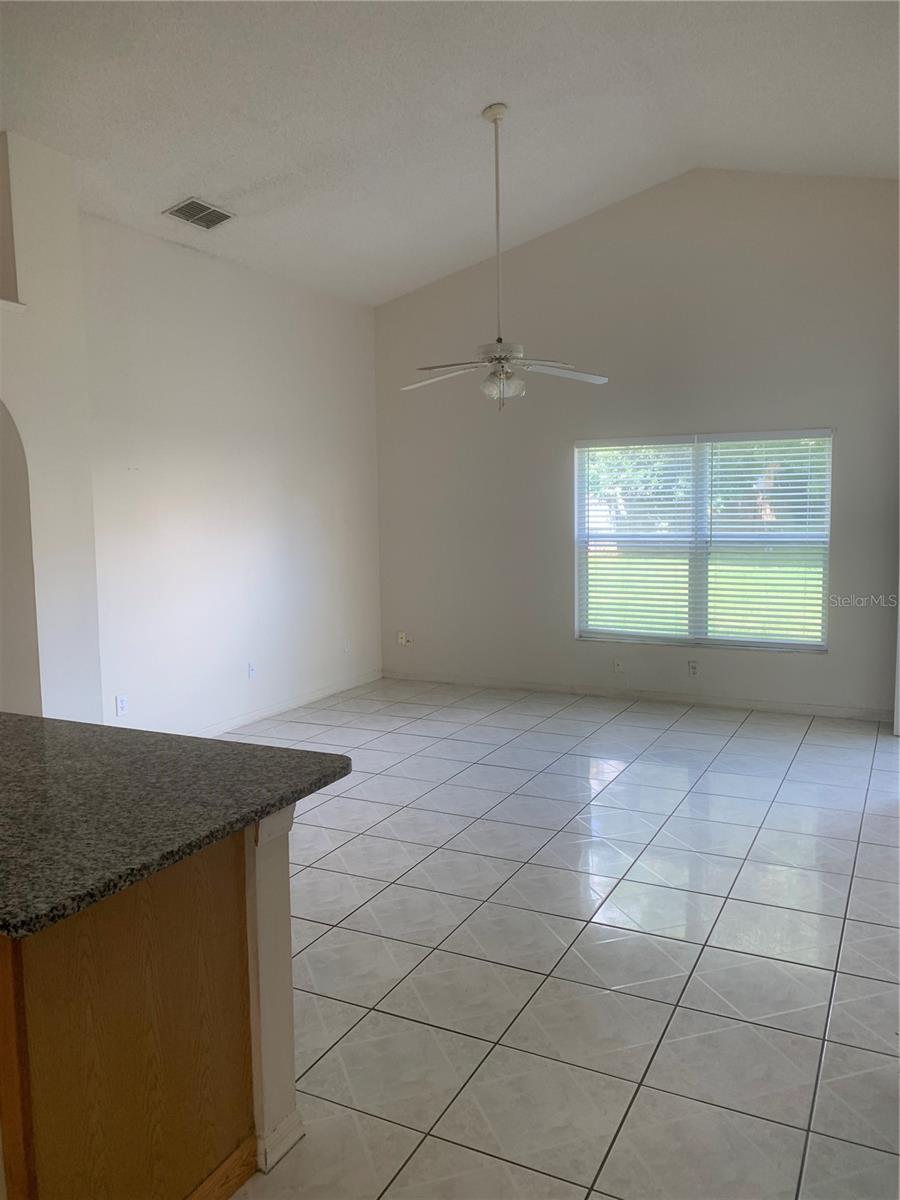 Image 6 of 13 For 11859 Hatcher Circle