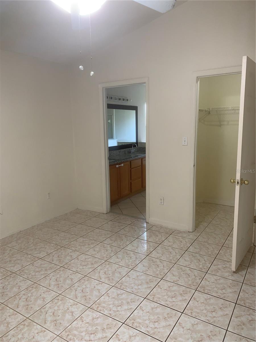 Image 8 of 13 For 11859 Hatcher Circle