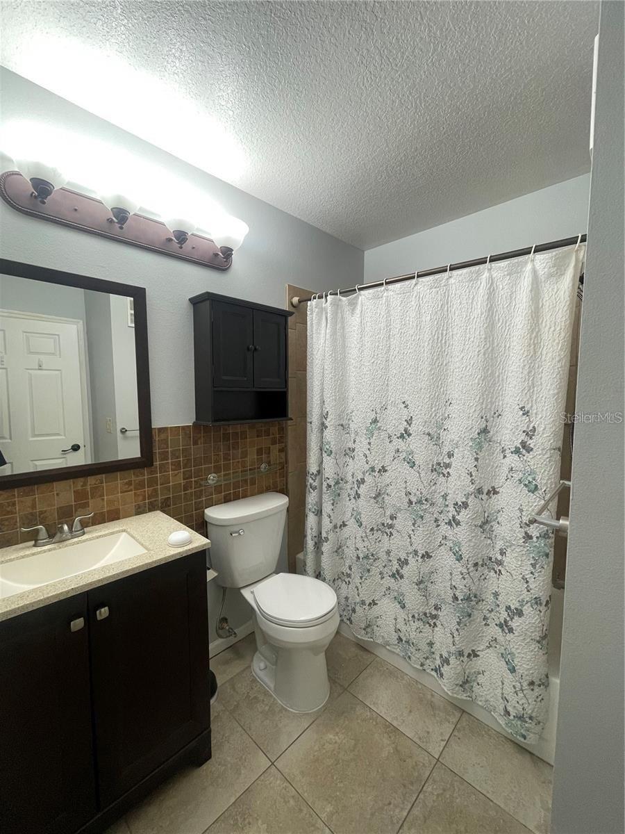 Image 16 of 24 For 4340 Kirkman Road 902