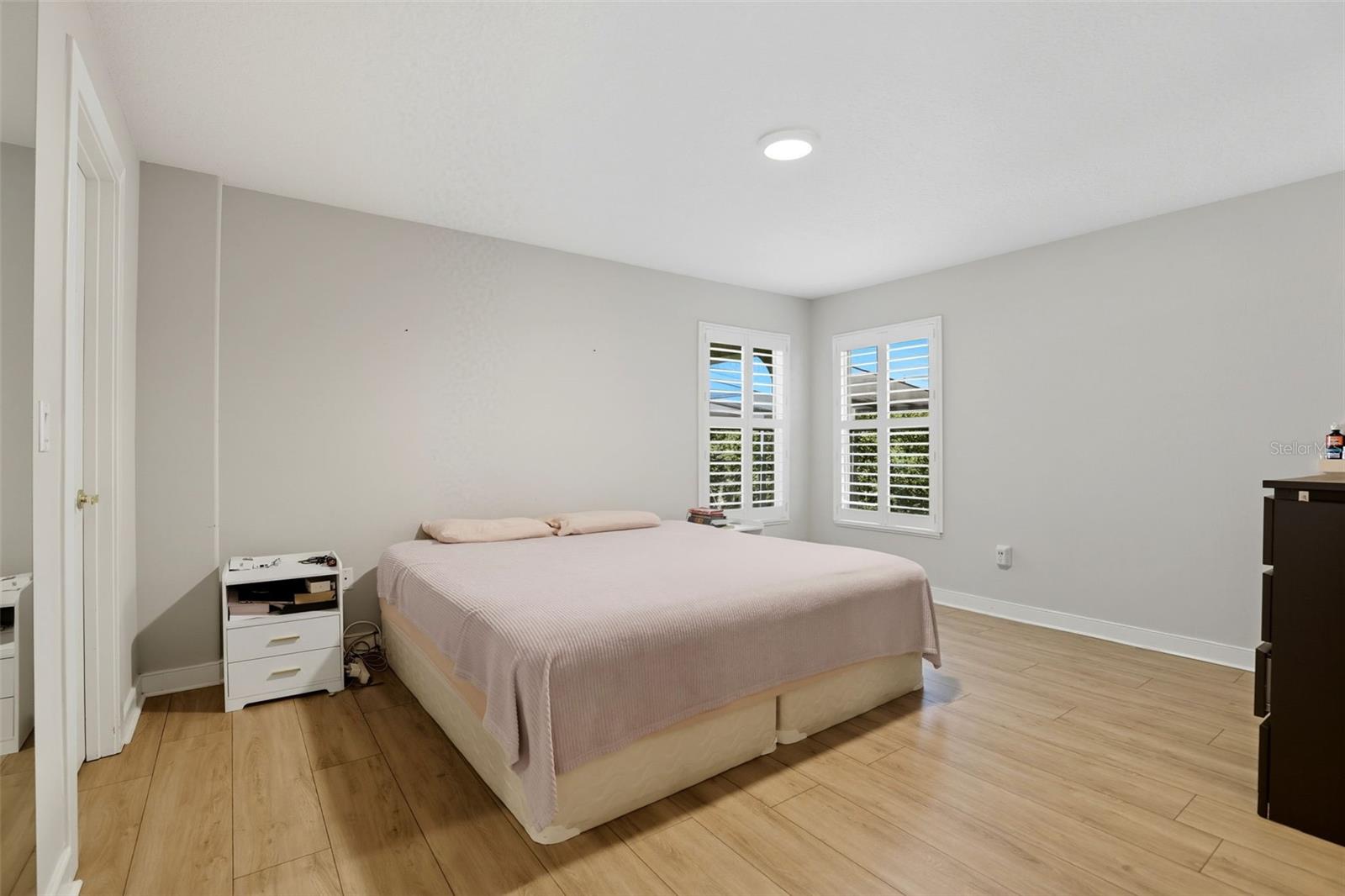 Image 32 of 48 For 8955 Heritage Bay Circle
