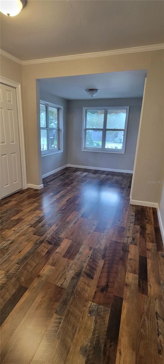 Image 14 of 29 For 3718 14th Street N