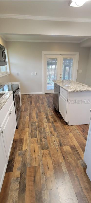 Image 5 of 29 For 3718 14th Street N
