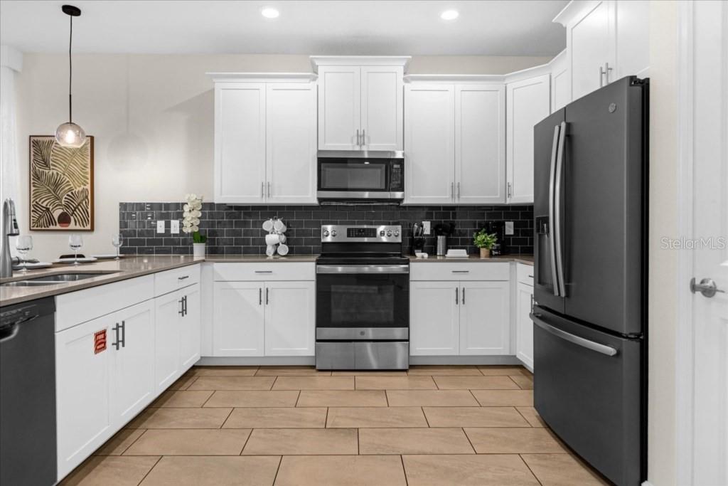 Image 8 of 92 For 771 Pebble Beach Drive