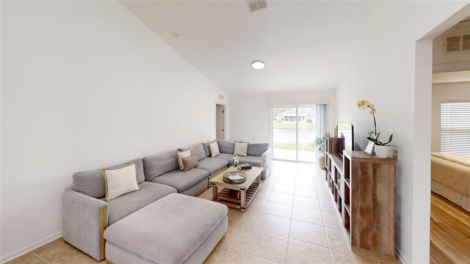 Image 16 of 48 For 5343 Royal Plantation Boulevard