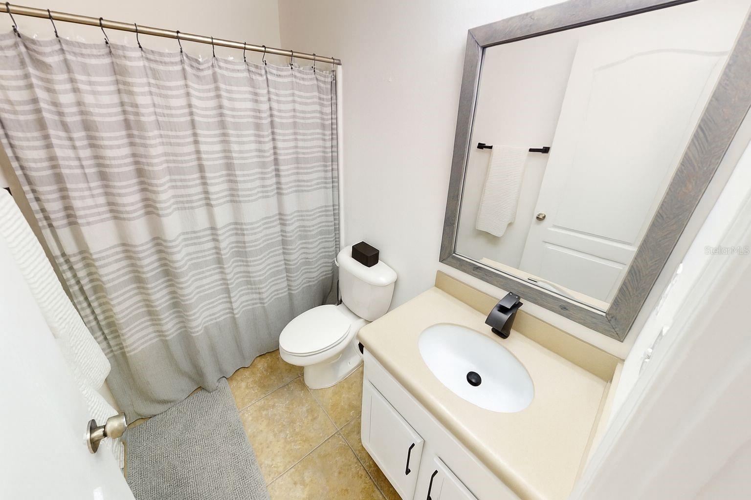 Image 41 of 48 For 5343 Royal Plantation Boulevard