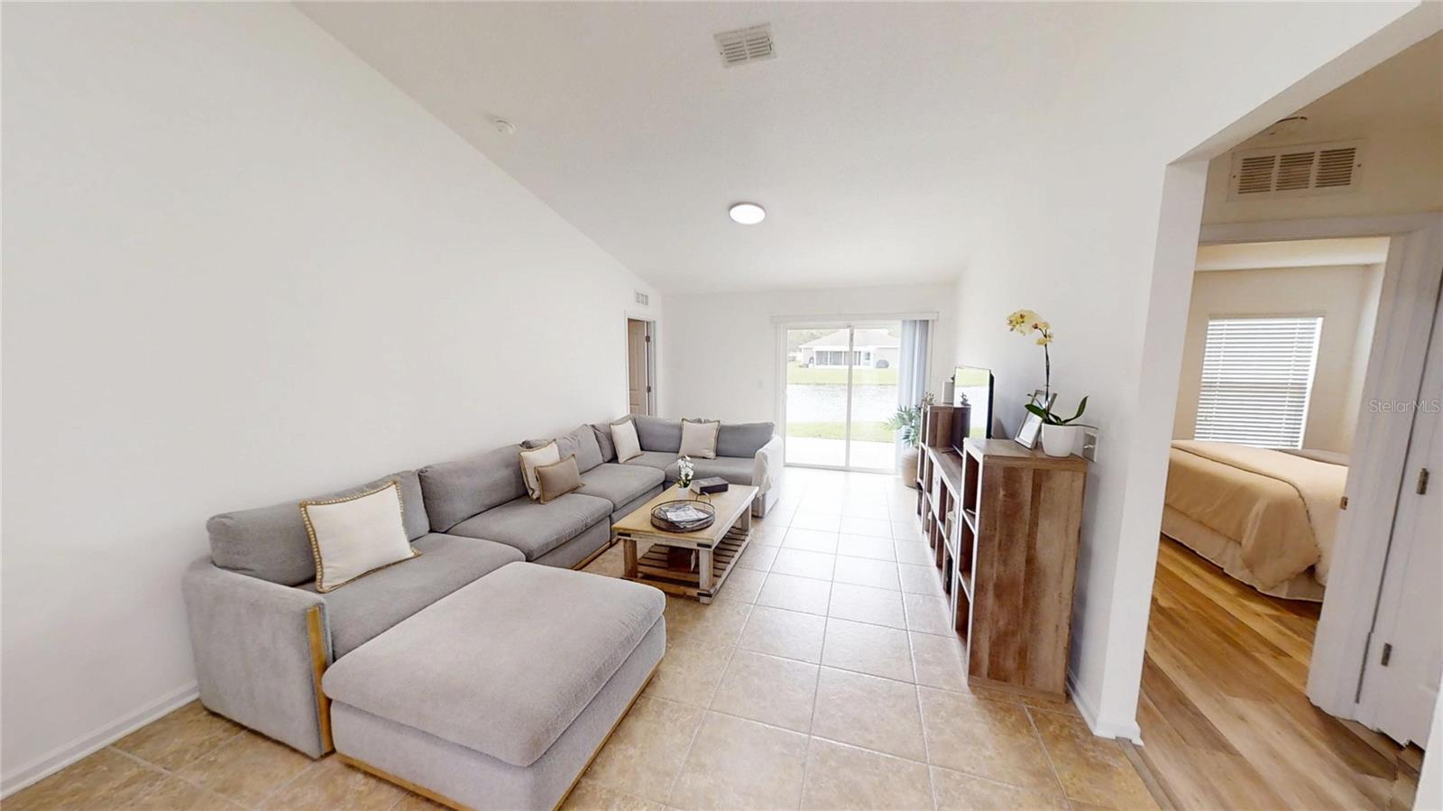 Image 9 of 48 For 5343 Royal Plantation Boulevard