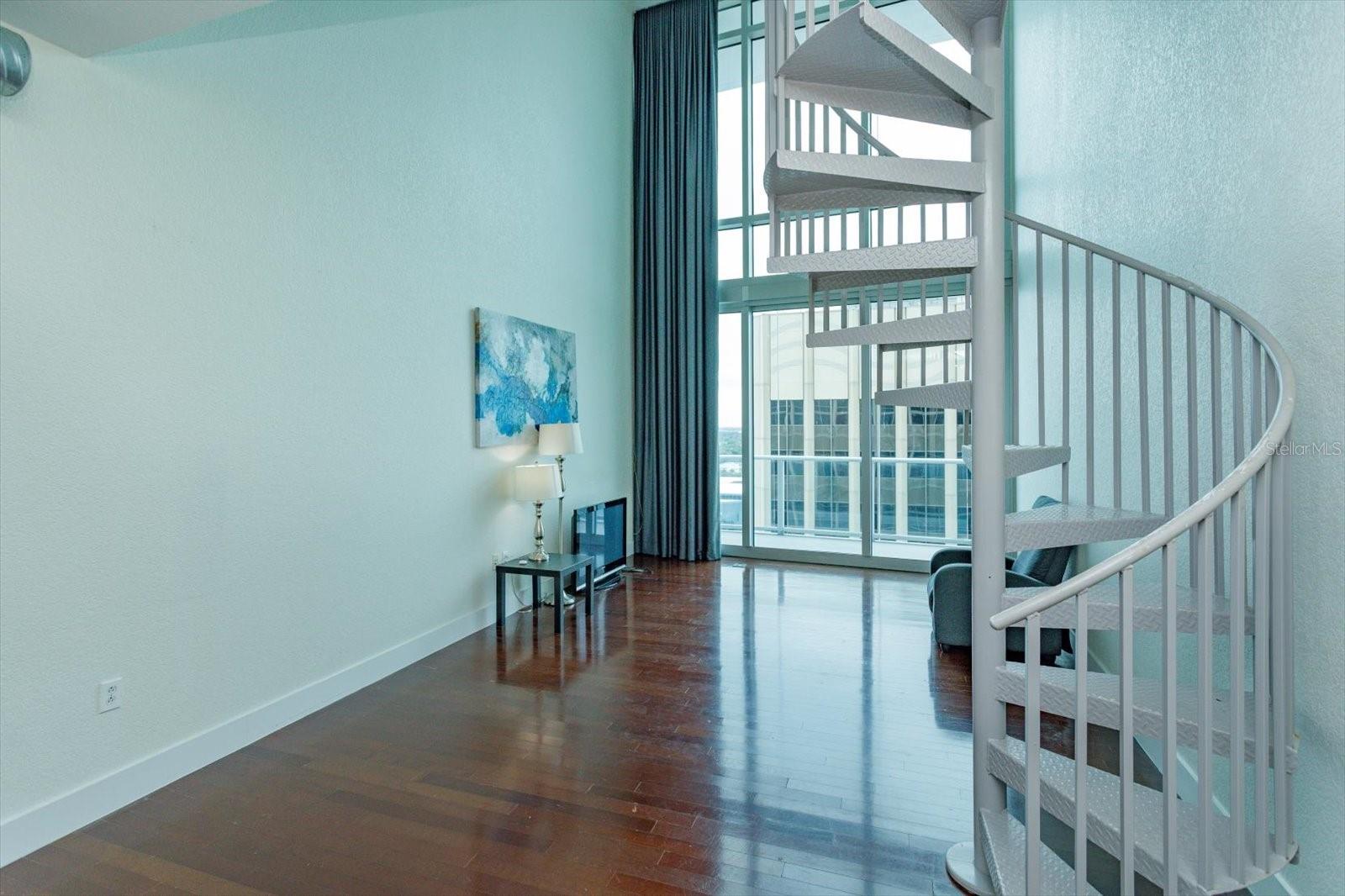 Image 9 of 20 For 150 Robinson Street 1421
