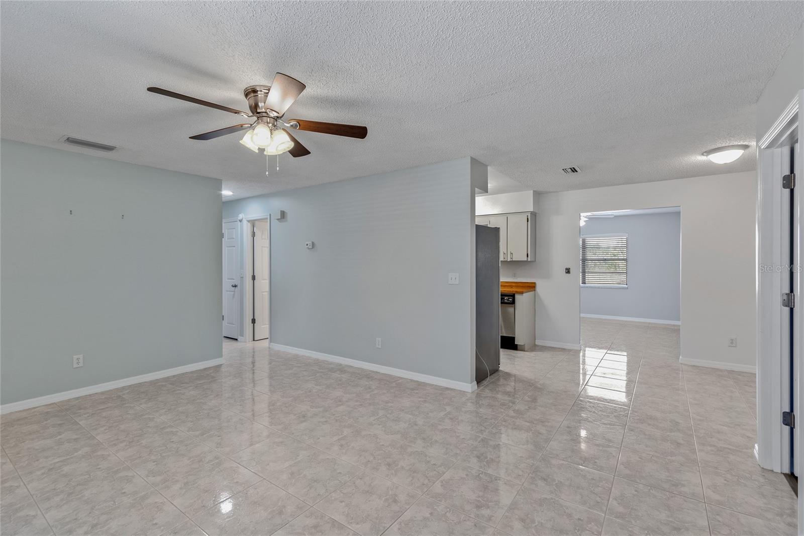 Image 12 of 12 For 2711 Dellwood Drive