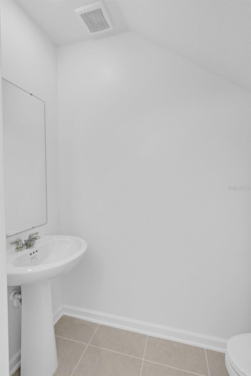 Image 13 of 24 For 5428 Meadow Walk Drive