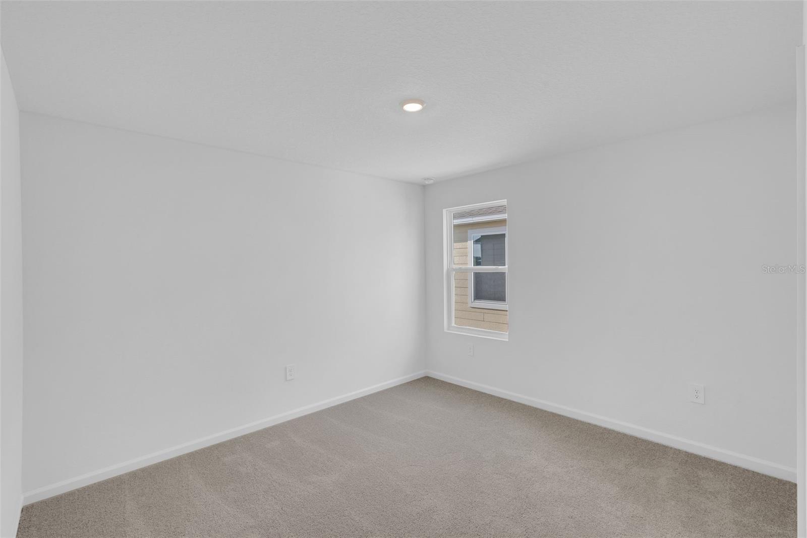 Image 16 of 24 For 5428 Meadow Walk Drive