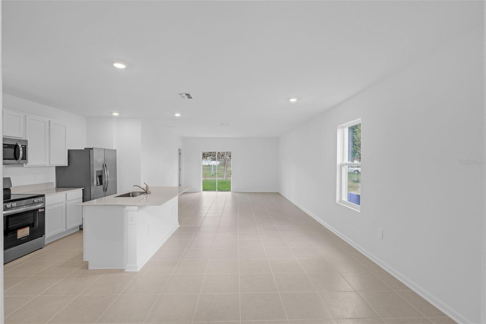 Image 4 of 24 For 5428 Meadow Walk Drive