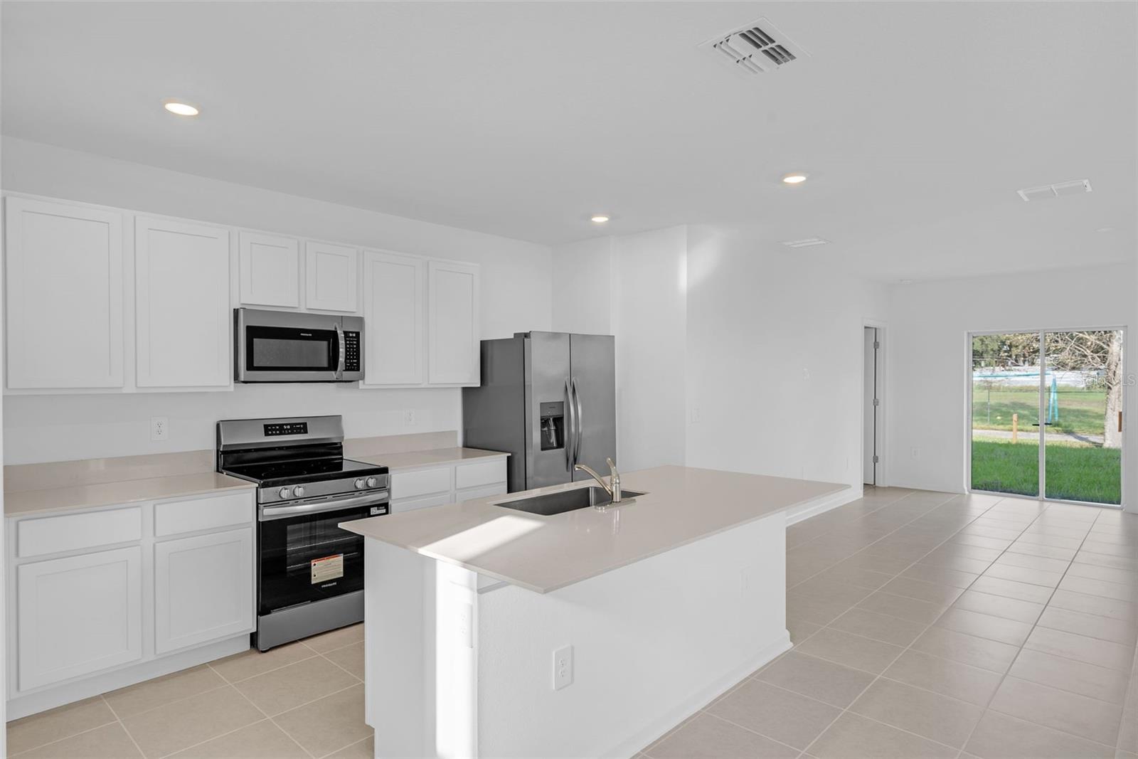 Image 5 of 24 For 5428 Meadow Walk Drive