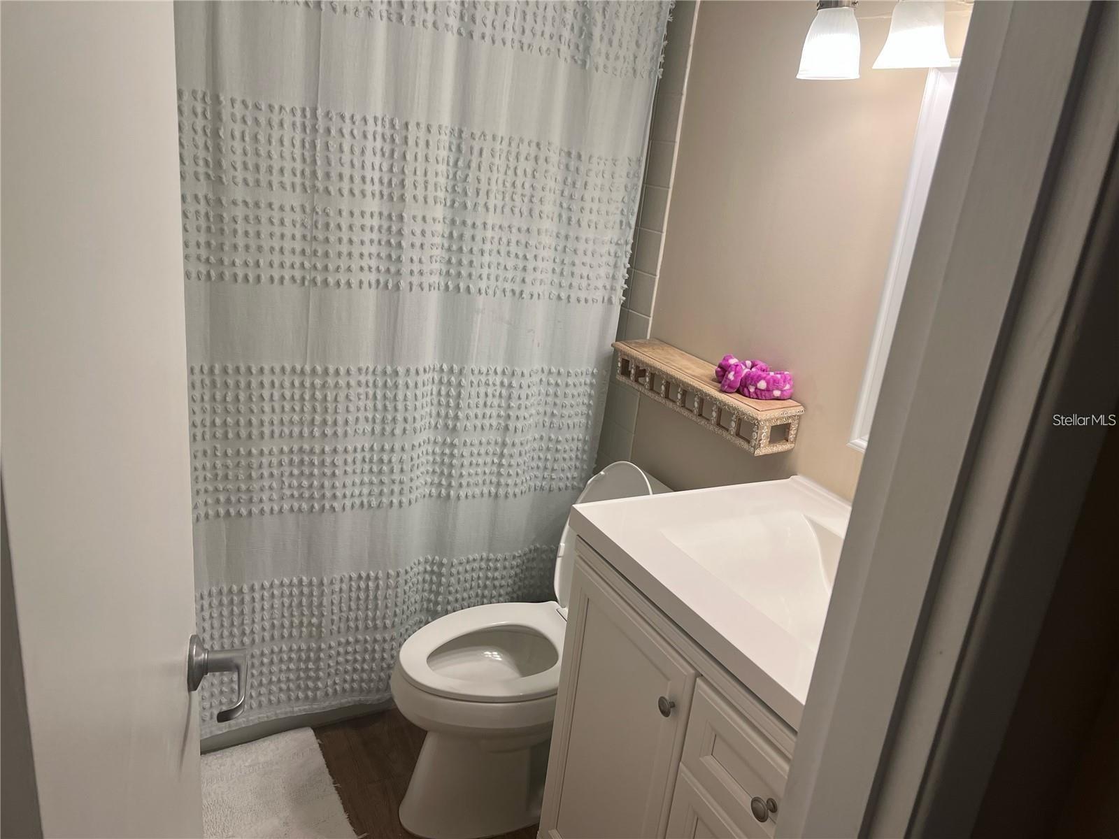 Image 11 of 15 For 1100 Orlando Avenue 208