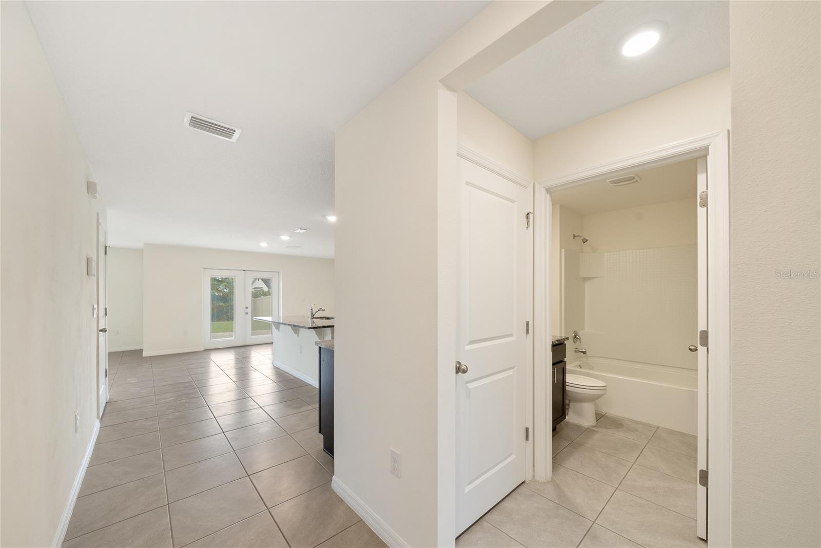 Image 10 of 42 For 5374 40th Circle