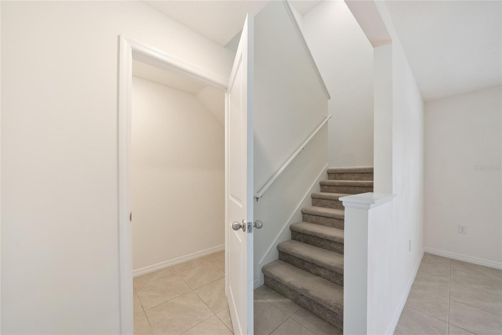 Image 22 of 42 For 5374 40th Circle