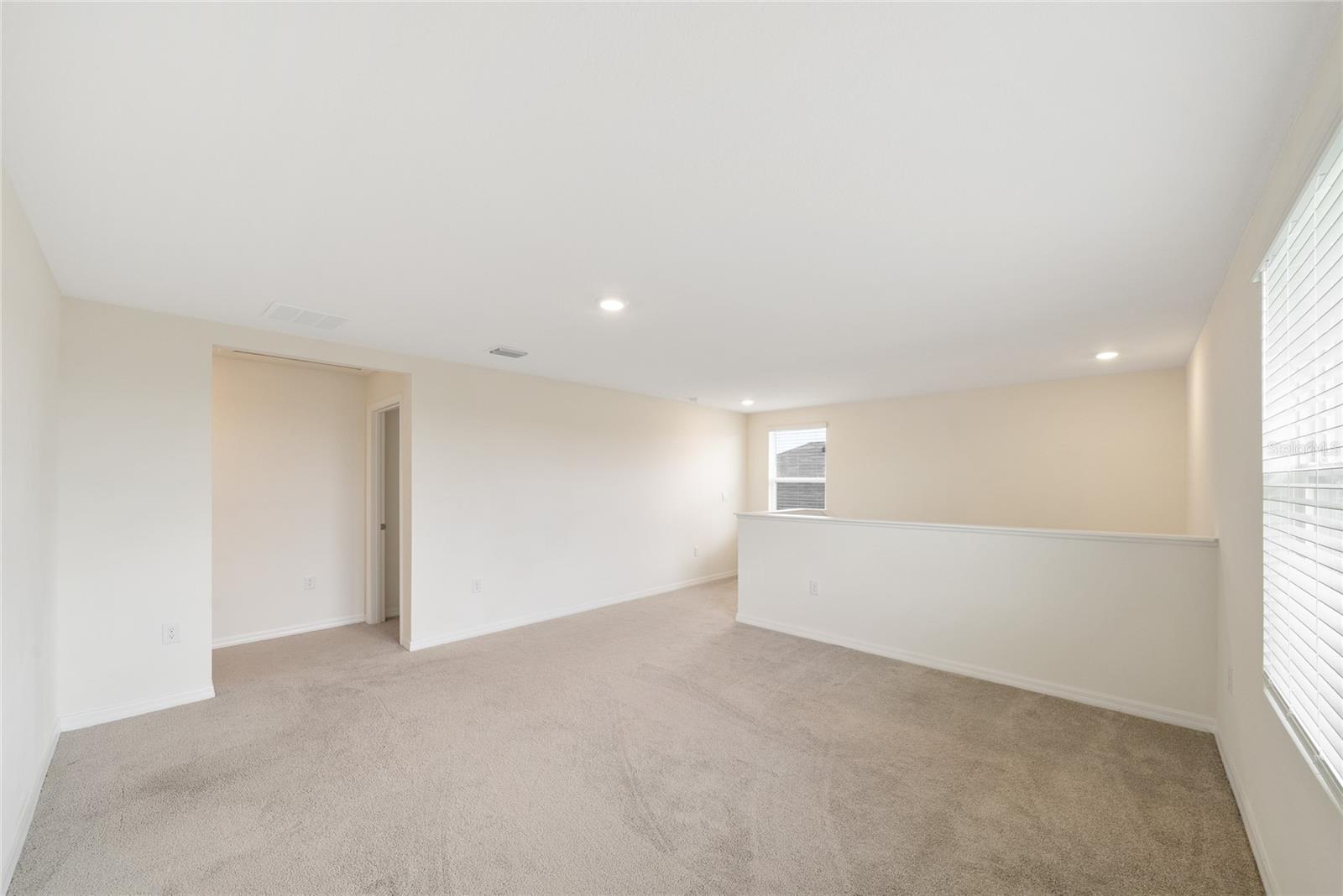 Image 24 of 42 For 5374 40th Circle