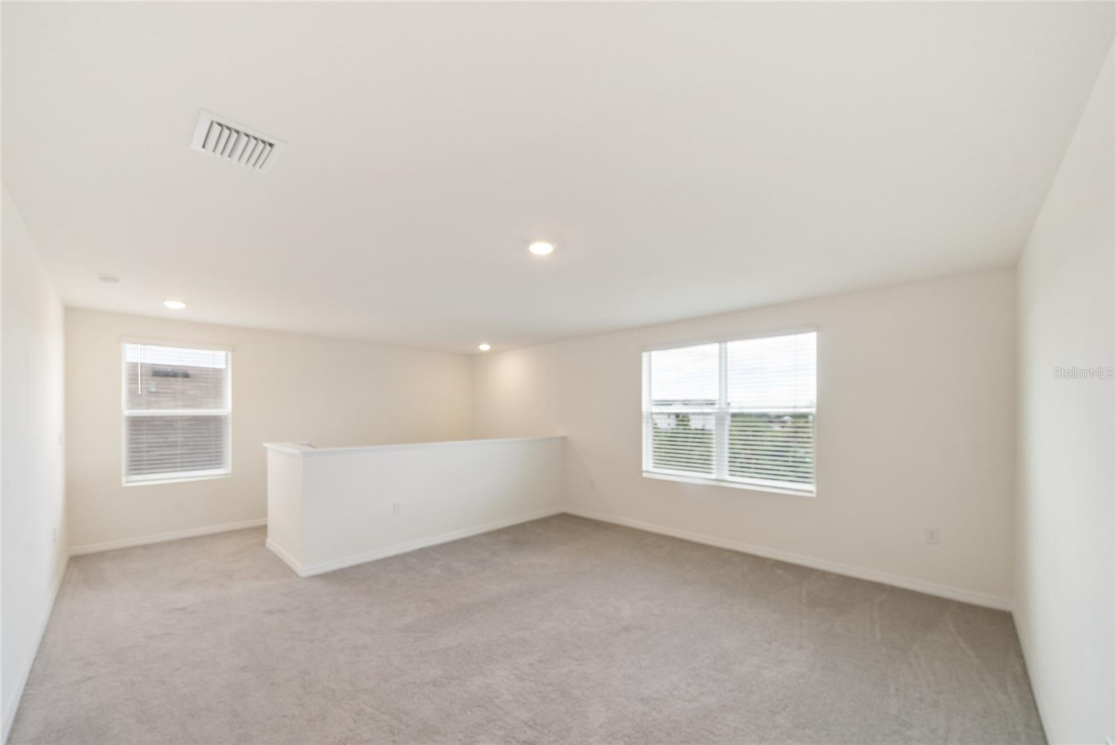 Image 25 of 42 For 5374 40th Circle