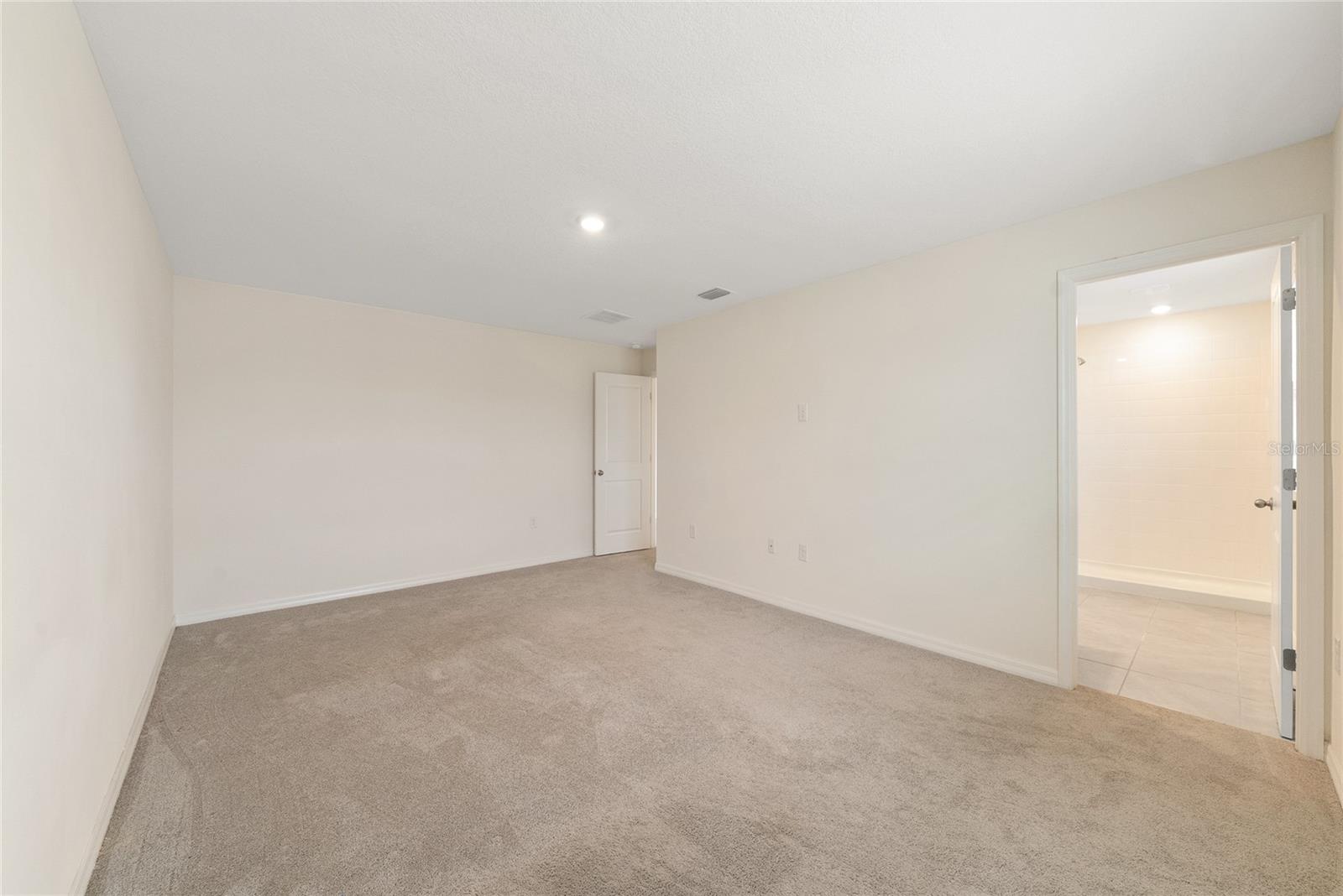 Image 27 of 42 For 5374 40th Circle