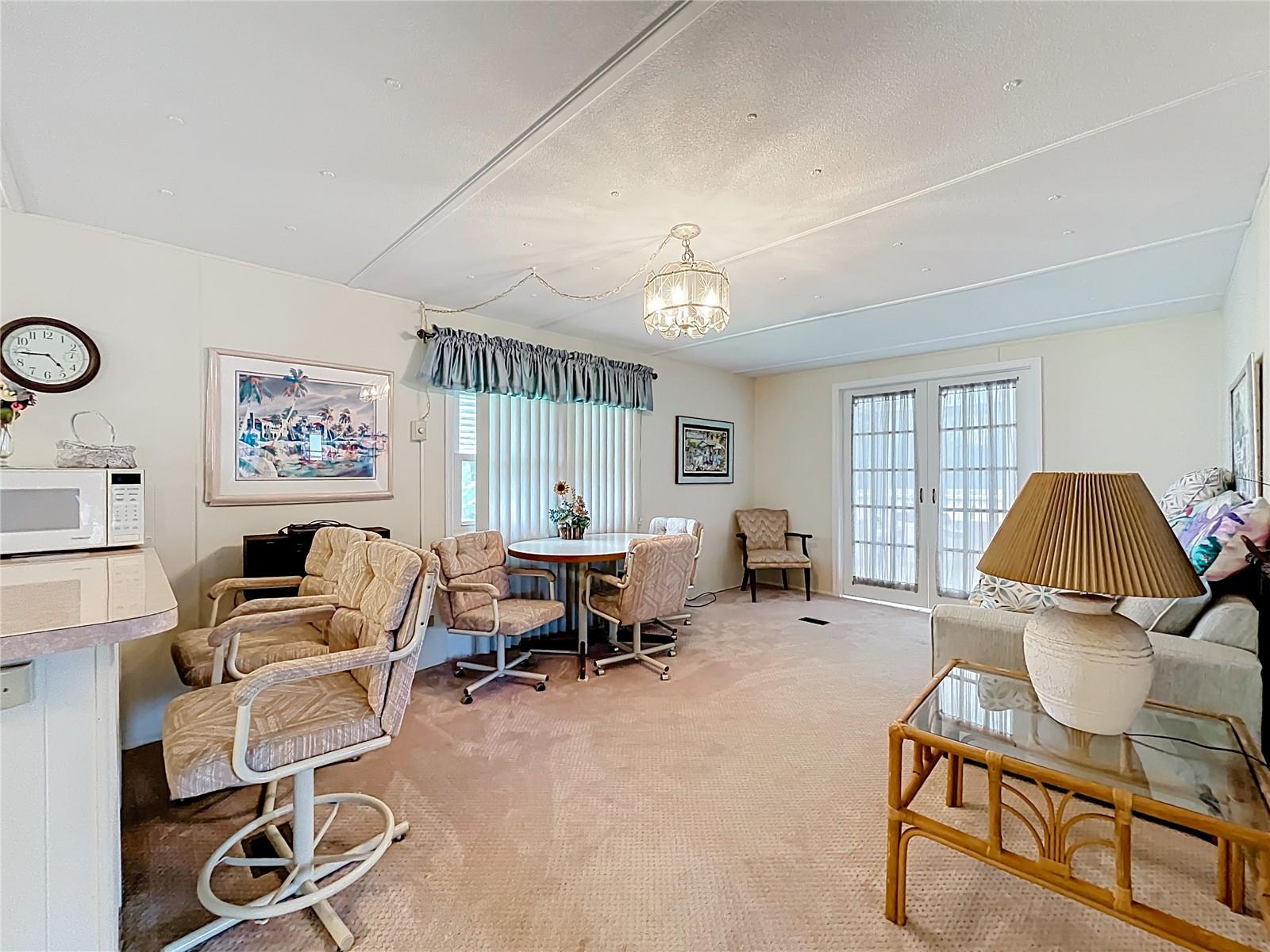 Image 16 of 55 For 25933 Zinnia Lane