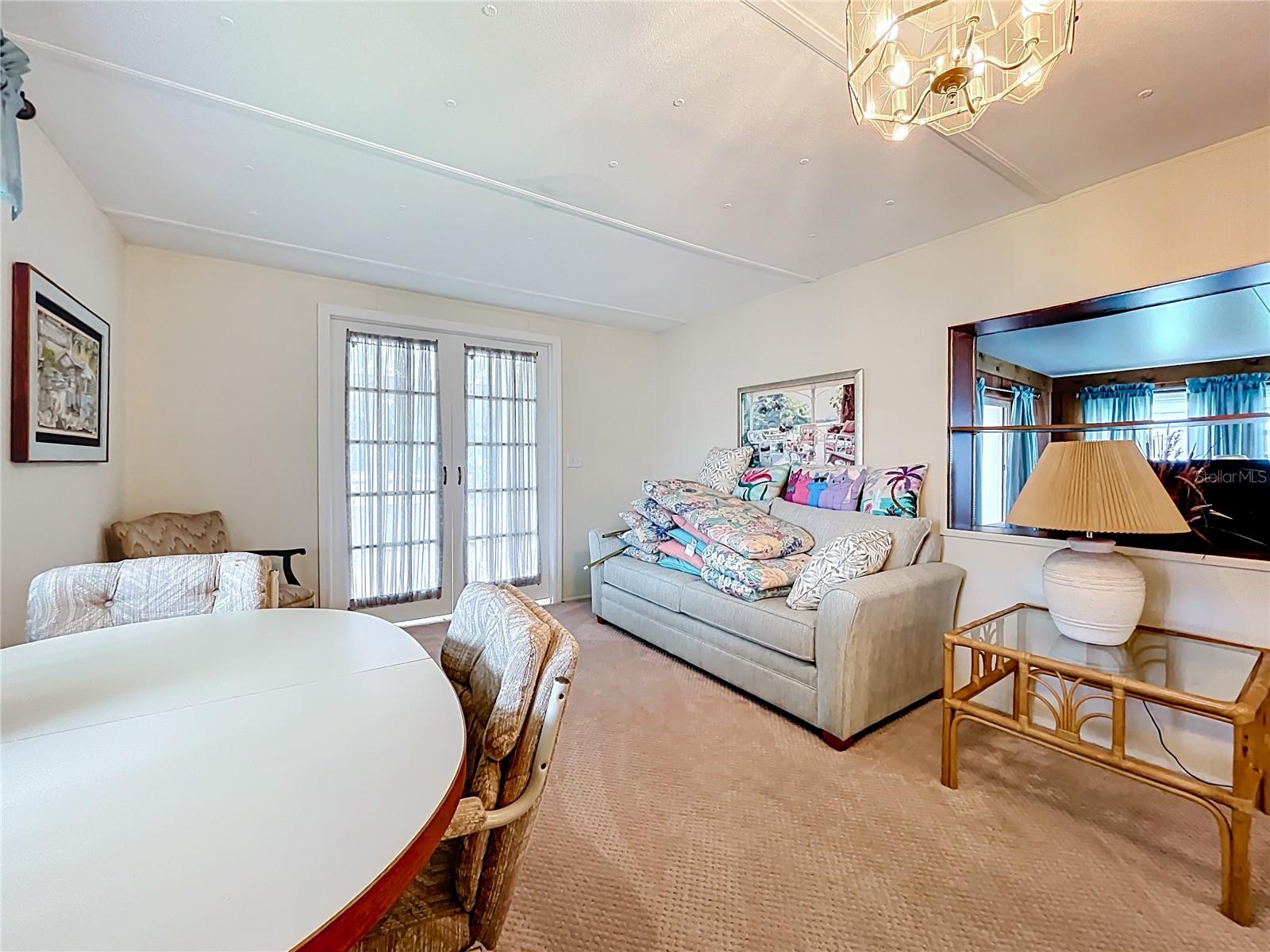 Image 17 of 55 For 25933 Zinnia Lane