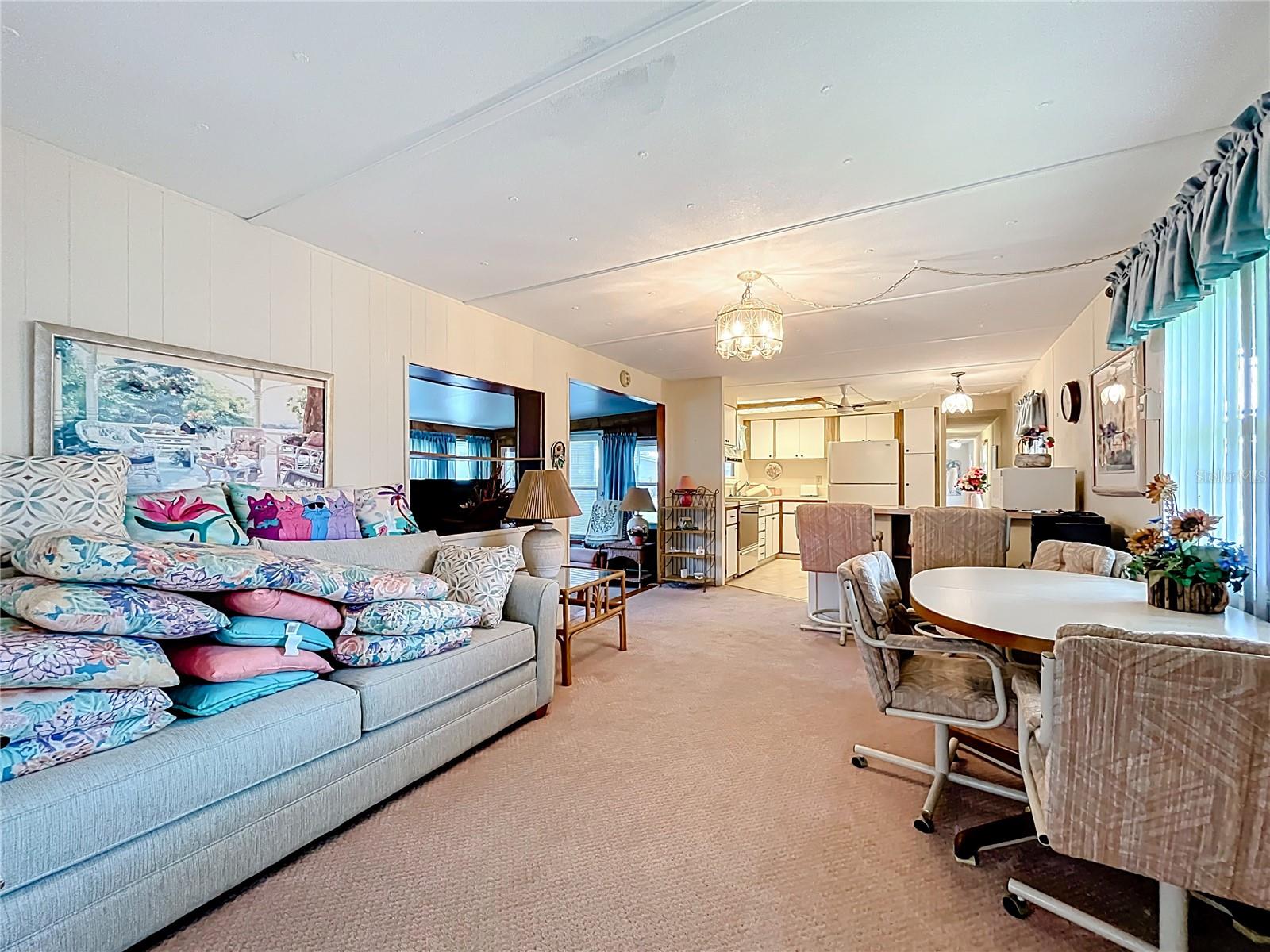 Image 18 of 55 For 25933 Zinnia Lane