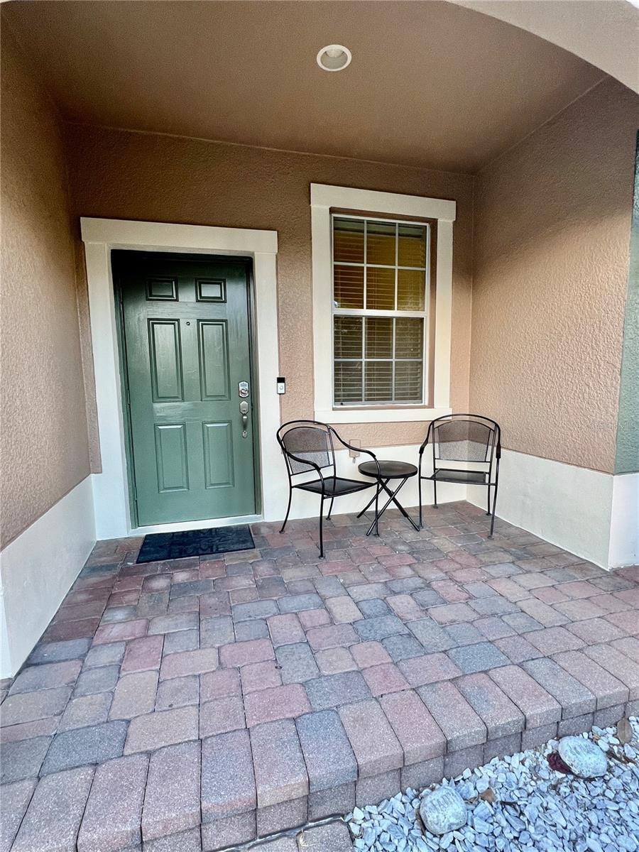 Image 4 of 27 For 10709 Savannah Landing Circle