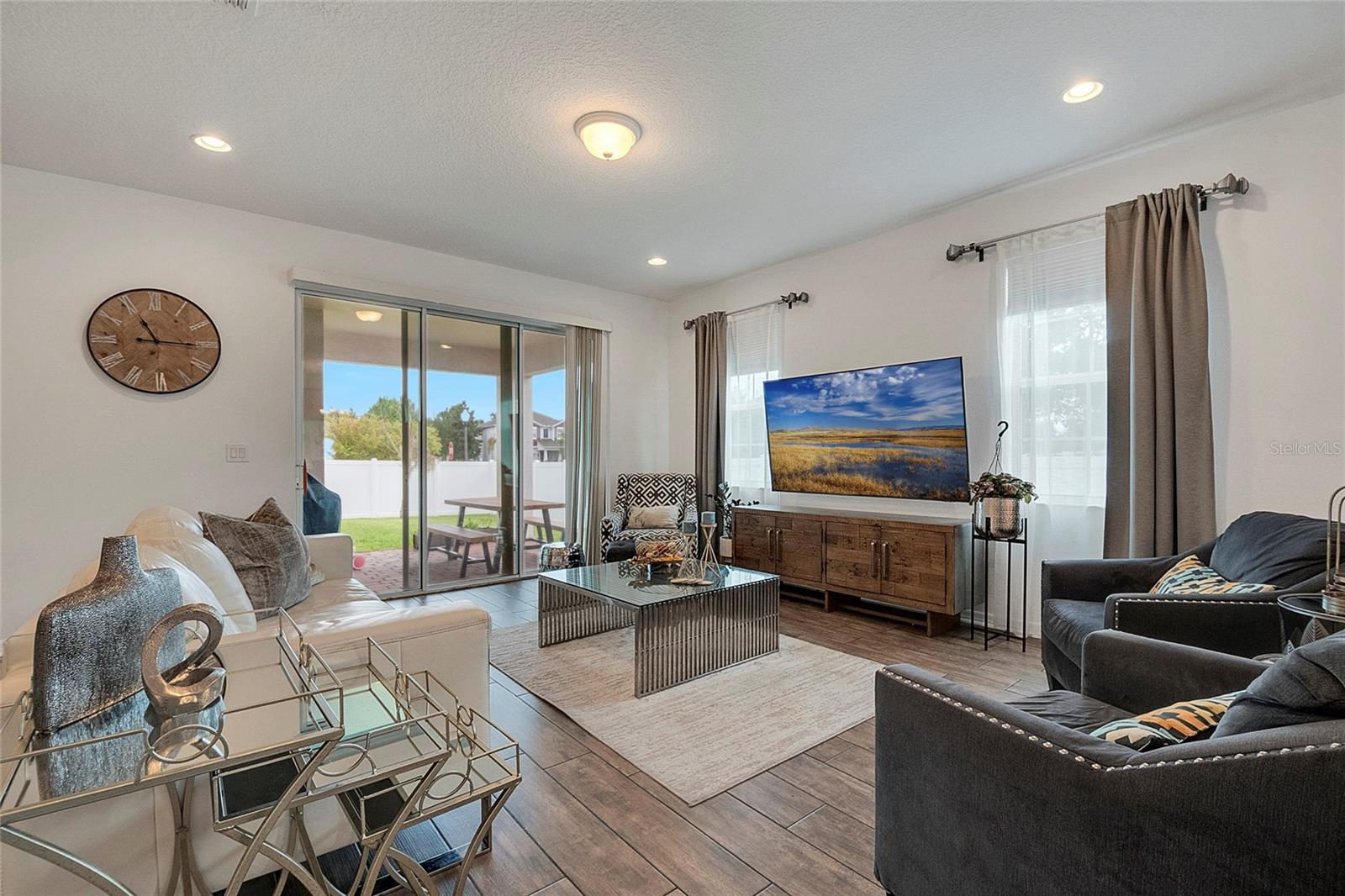 Image 18 of 77 For 15007 Black Scoter Drive