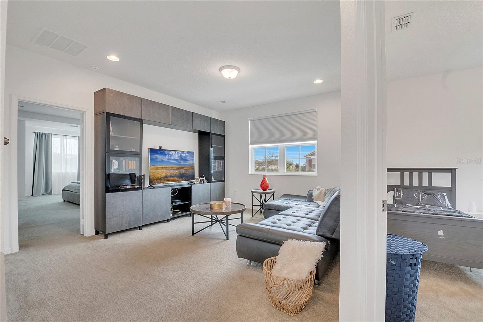 Image 38 of 77 For 15007 Black Scoter Drive