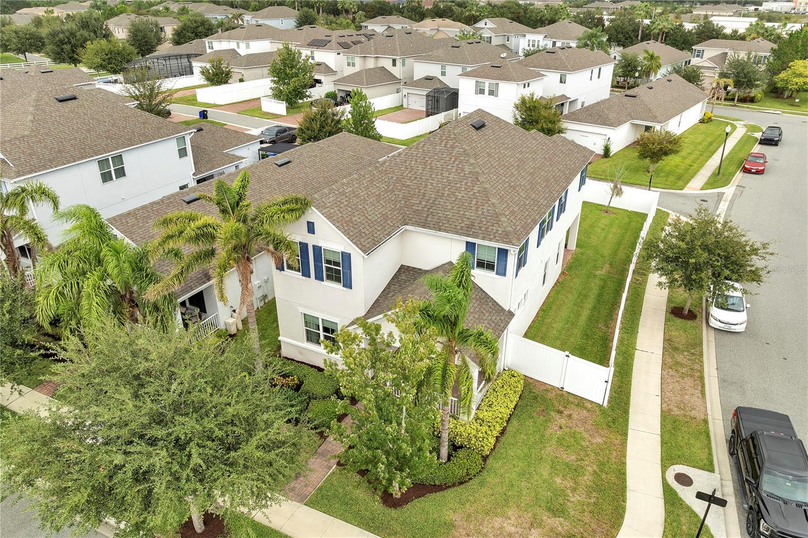 Image 8 of 77 For 15007 Black Scoter Drive