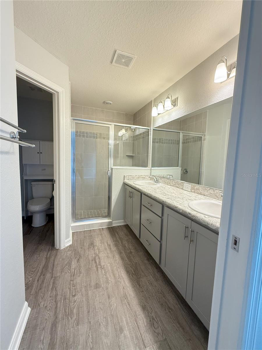 Image 19 of 23 For 4306 Swan Street