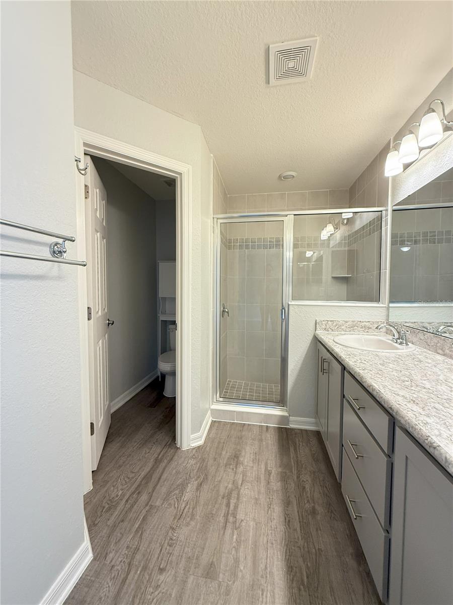 Image 21 of 23 For 4306 Swan Street